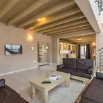 Bellavista Villa *