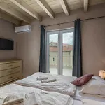 Bellavista Villa *